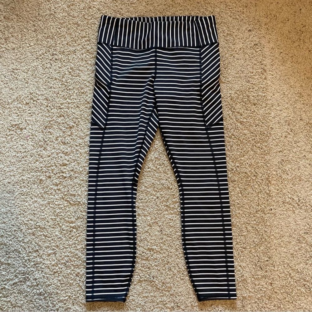Athleta Stripe Contender 7/8 Tights Leggings S - Picture 2 of 7